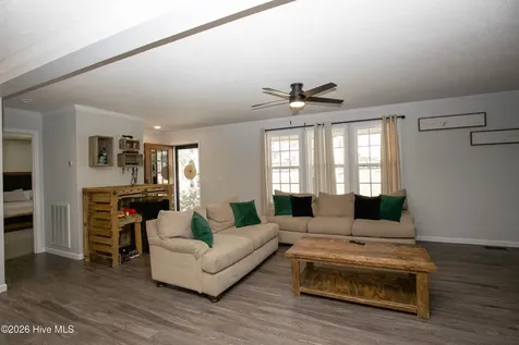 315 Pickett Circle Vass NC 28394