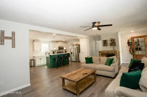 315 Pickett Circle Vass NC 28394