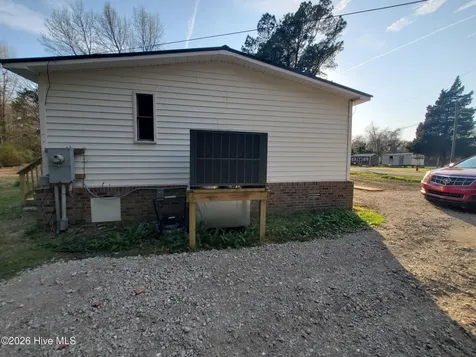 926 Railroad Street Belhaven NC 27810