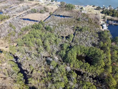 959 Waterlily Road Coinjock NC 27923