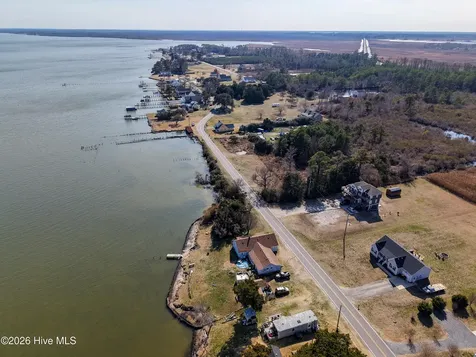 959 Waterlily Road Coinjock NC 27923