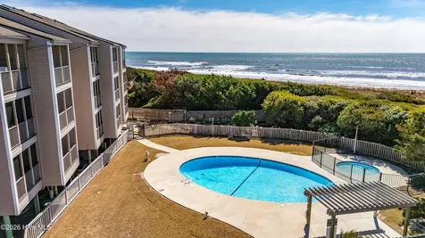 2511 W Ft Macon Road Atlantic Beach NC 28512