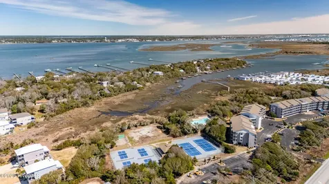 2511 W Ft Macon Road Atlantic Beach NC 28512