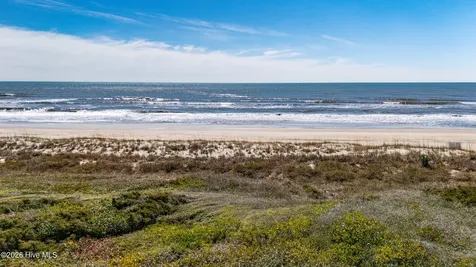 2511 W Ft Macon Road Atlantic Beach NC 28512