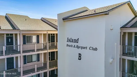 2511 W Ft Macon Road Atlantic Beach NC 28512
