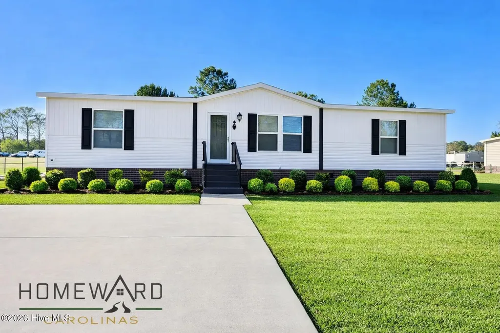 3008 Masters Drive La Grange NC 28551