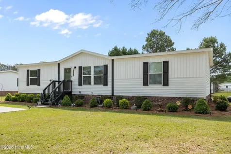 3008 Masters Drive La Grange NC 28551