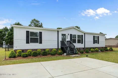 3008 Masters Drive La Grange NC 28551