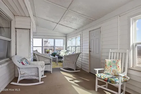 202 Glenn Street Atlantic Beach NC 28512