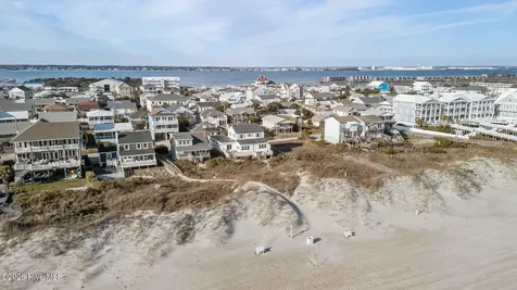 202 Glenn Street Atlantic Beach NC 28512