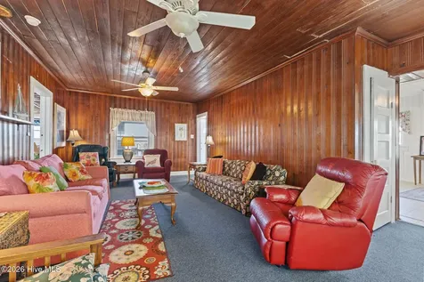 202 Glenn Street Atlantic Beach NC 28512
