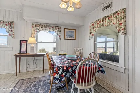 202 Glenn Street Atlantic Beach NC 28512