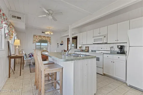 202 Glenn Street Atlantic Beach NC 28512