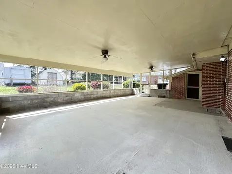 100 Wilson Street Clinton NC 28328