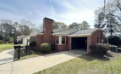 100 Wilson Street Clinton NC 28328