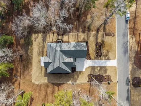 193 E Winding Way Wallace NC 28466