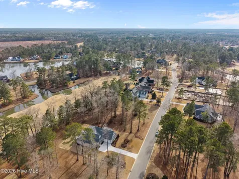 193 E Winding Way Wallace NC 28466
