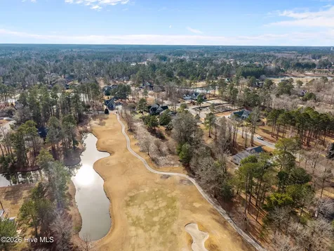 193 E Winding Way Wallace NC 28466