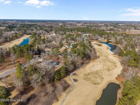 193 E Winding Way Wallace NC 28466