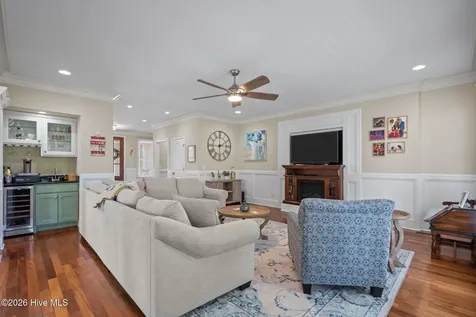 813 Fox Ridge Lane Wilmington NC 28405