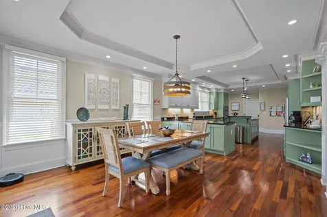 813 Fox Ridge Lane Wilmington NC 28405