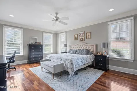 813 Fox Ridge Lane Wilmington NC 28405