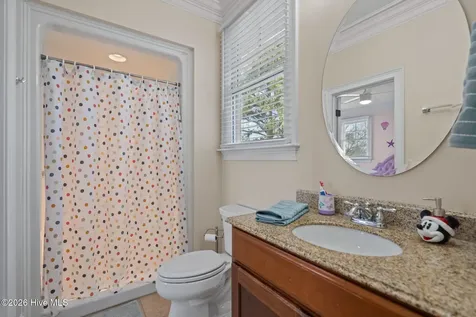 813 Fox Ridge Lane Wilmington NC 28405