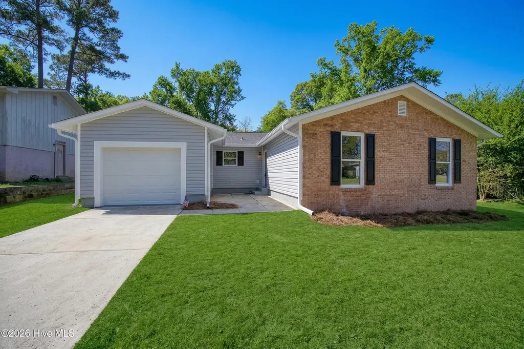 119 Shadow Brook Drive Jacksonville NC 28546