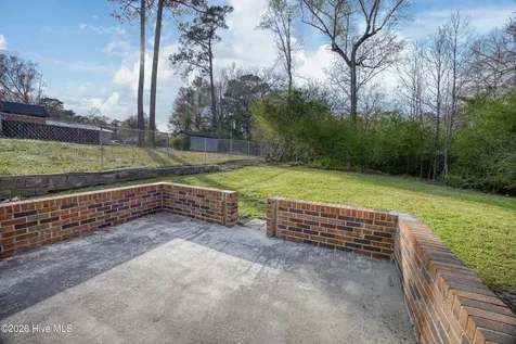 119 Shadow Brook Drive Jacksonville NC 28546