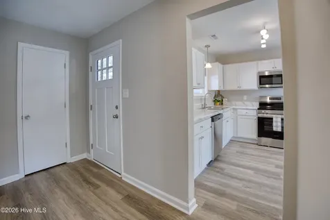 119 Shadow Brook Drive Jacksonville NC 28546