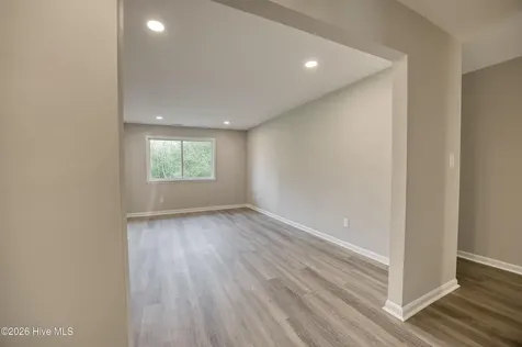 119 Shadow Brook Drive Jacksonville NC 28546