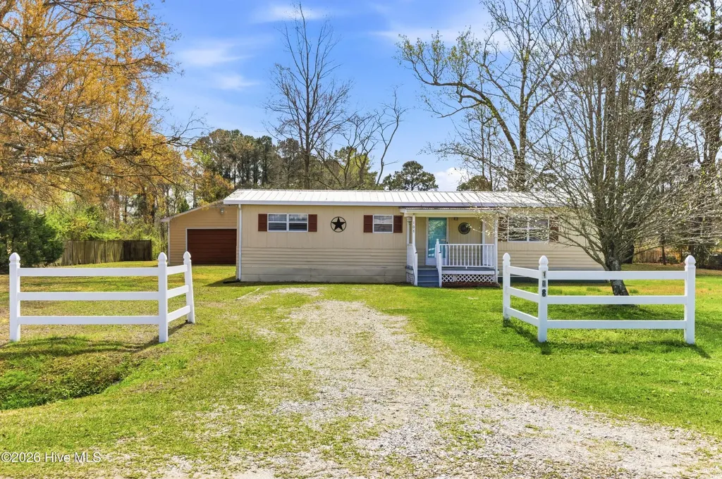 108 Gladiolus Road Castle Hayne NC 28429