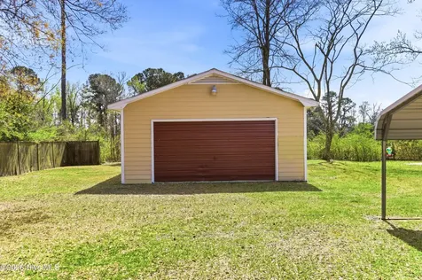 108 Gladiolus Road Castle Hayne NC 28429