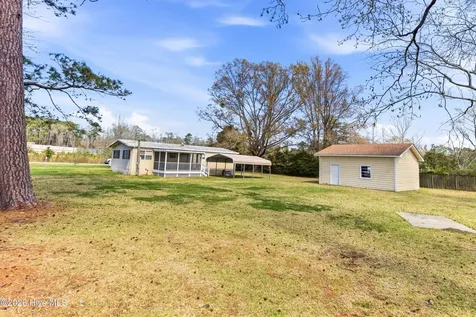 108 Gladiolus Road Castle Hayne NC 28429