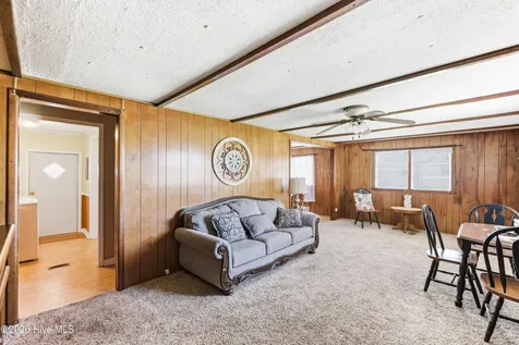 108 Gladiolus Road Castle Hayne NC 28429