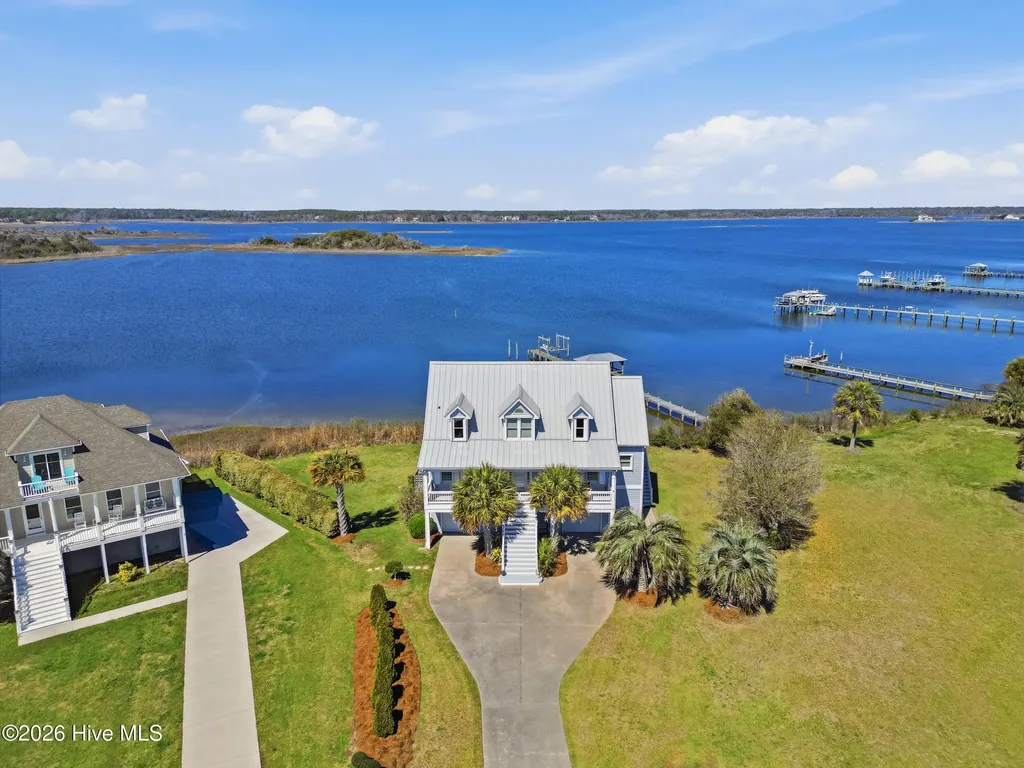 5 Osprey Circle North Topsail Beach NC 28460