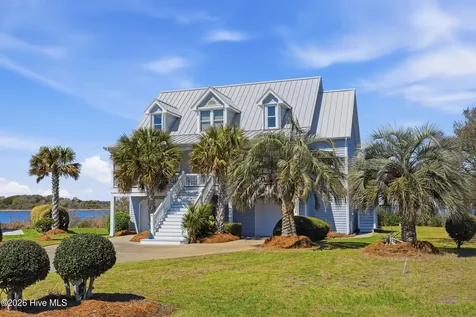 5 Osprey Circle North Topsail Beach NC 28460