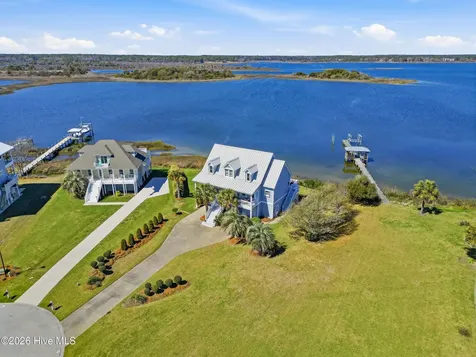 5 Osprey Circle North Topsail Beach NC 28460