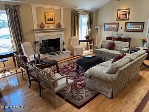 2422 Tram Road New Bern NC 28562