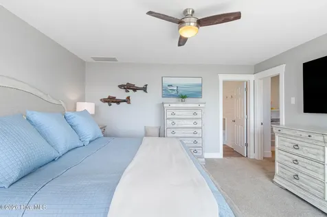 217 Salter Path Road Pine Knoll Shores NC 28512