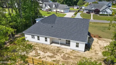623 Winding Creek Road Rocky Point NC 28457