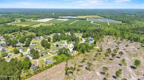 623 Winding Creek Road Rocky Point NC 28457