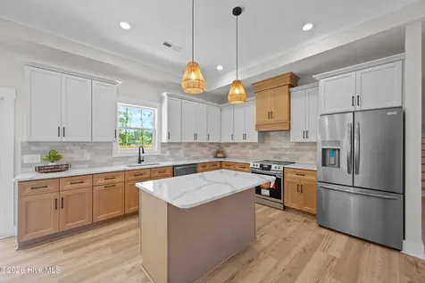 623 Winding Creek Road Rocky Point NC 28457