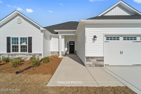 615 Barlowe Lane Jacksonville NC 28546