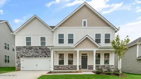 1124 Summer Daisy Drive Aberdeen NC 28315