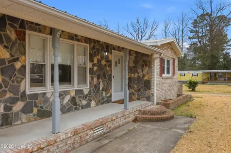 641 Haws Run Road Jacksonville NC 28540