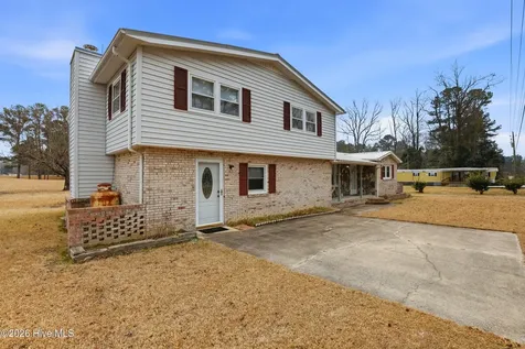 641 Haws Run Road Jacksonville NC 28540