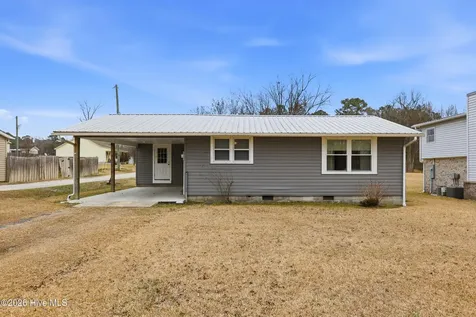 641 Haws Run Road Jacksonville NC 28540