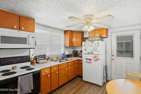 641 Haws Run Road Jacksonville NC 28540