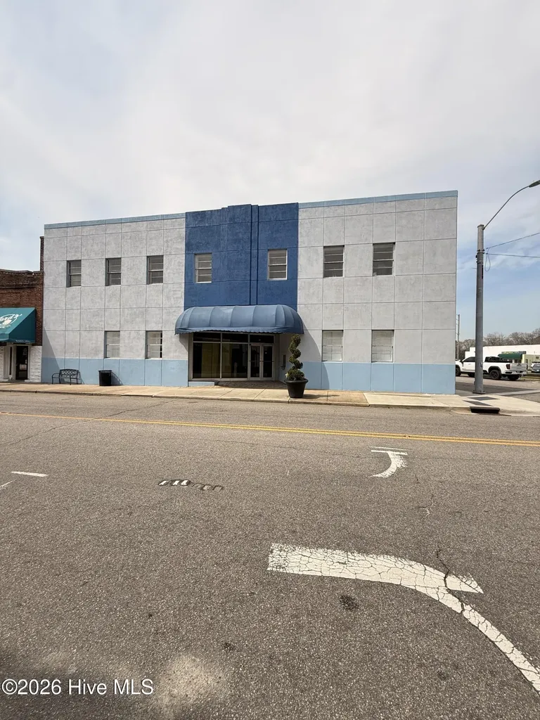 700 S Madison Street Whiteville NC 28472